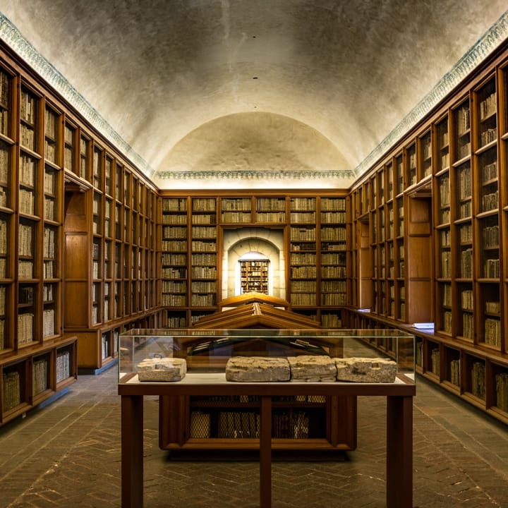 Francisco de Burgoa Library in Oaxaca, Mexico? By Rafael M. on Unsplash.